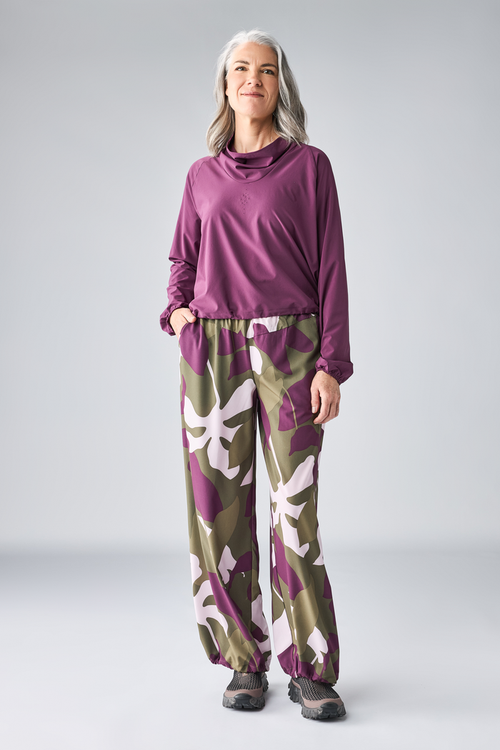 Valna LW Pullover Top