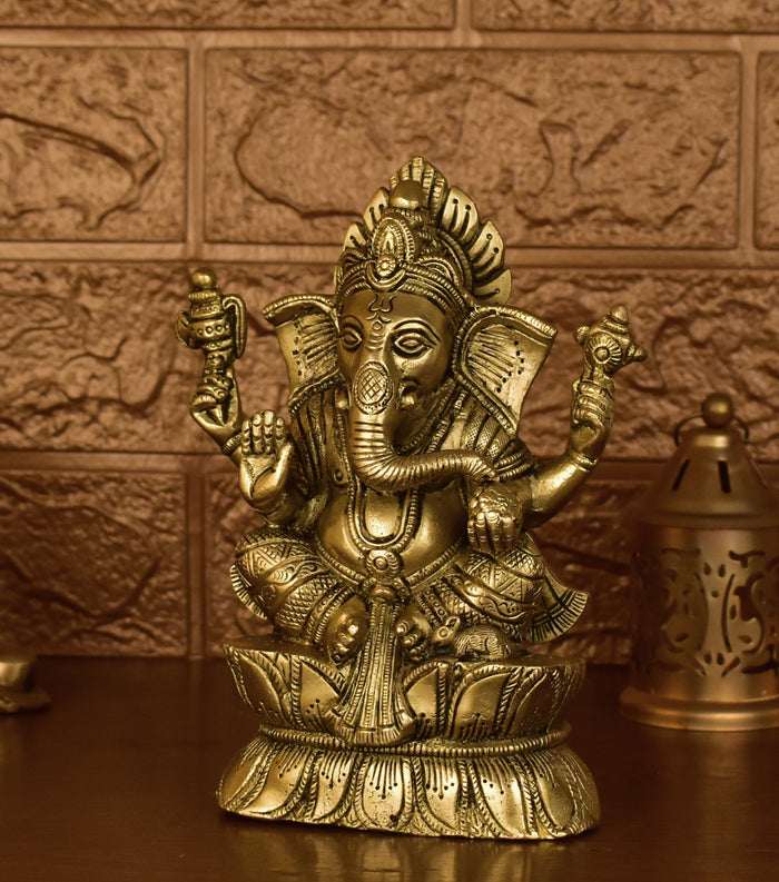 White Whale Brass Lord Ganesha  Left Side Trunk  Sitting On Lotus Statue Idol Home Decor Figurine