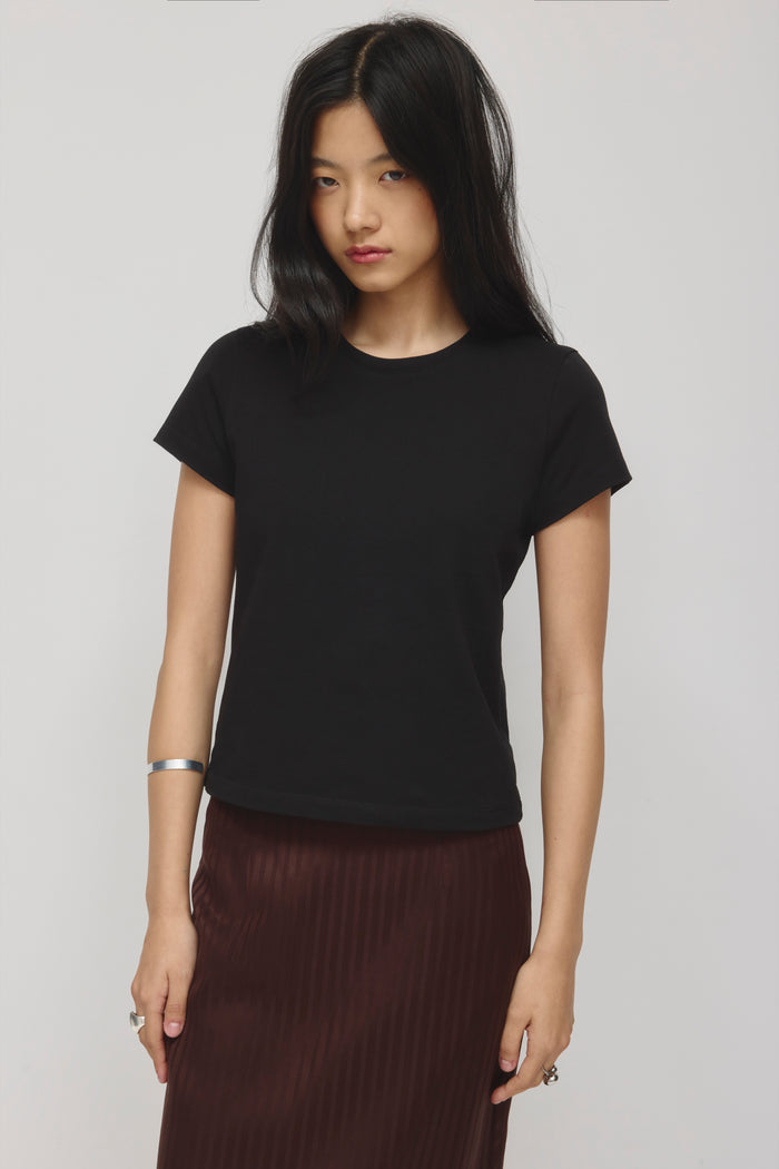 Women's Shrunken Tee in Black